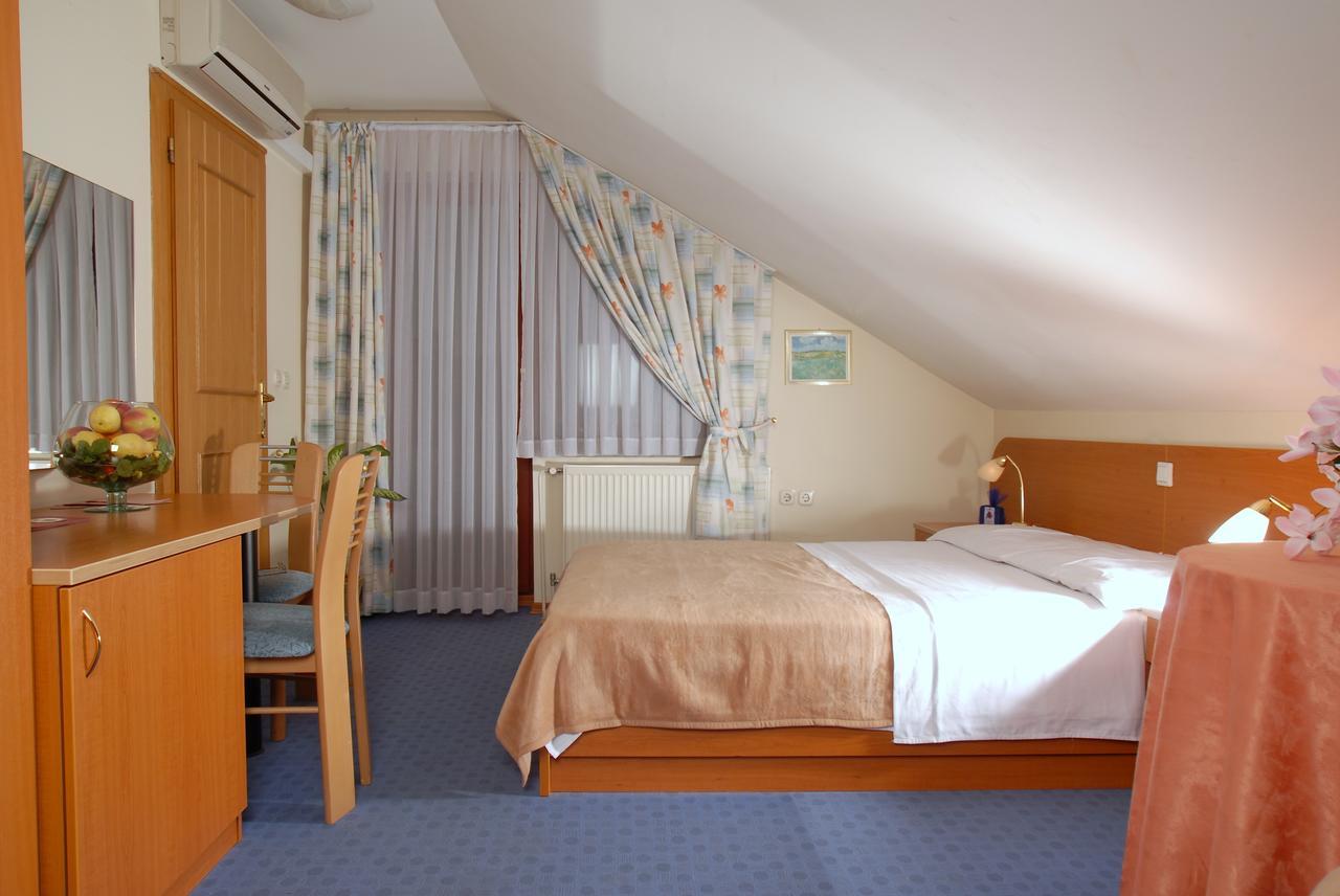Guesthouse Bajc Вргніка Екстер'єр фото
